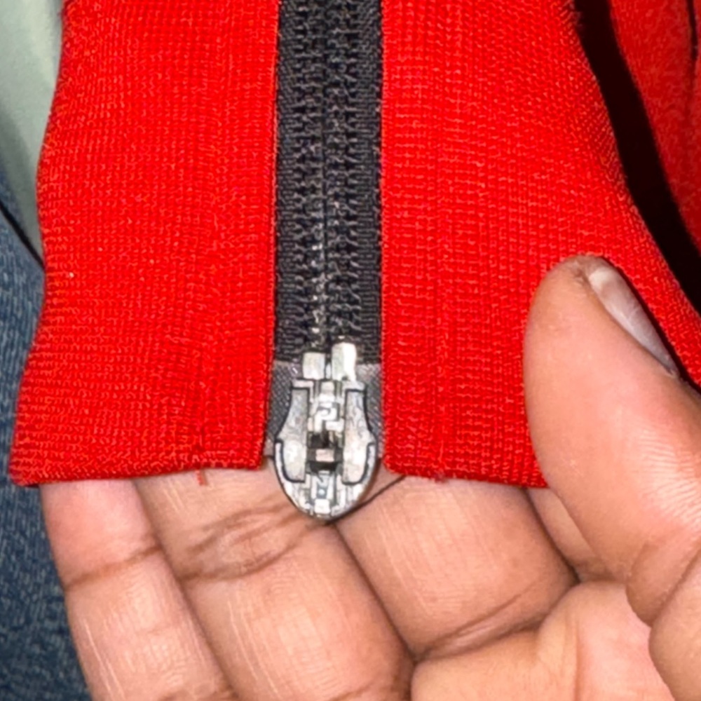 Nike Men's Red and Black Jacket - Picture 4 of 4